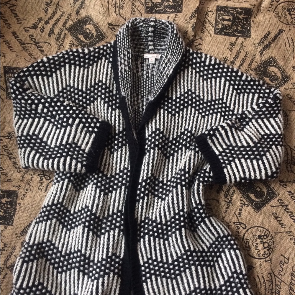 Women’s cardigan Sweater